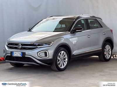 Volkswagen T-Roc 1.0 TSI Style del 2023 usata a Albano Laziale