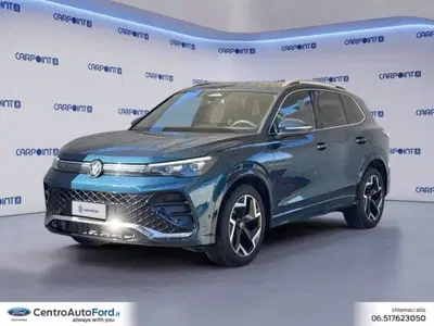 Volkswagen Tiguan 2.0 tdi R-Line 150cv dsg del 2025 usata a Albano Laziale