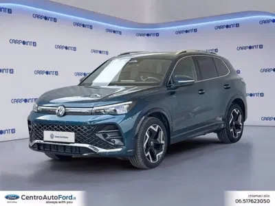 Volkswagen Tiguan 2.0 tdi R-Line 150cv dsg del 2025 usata a Albano Laziale