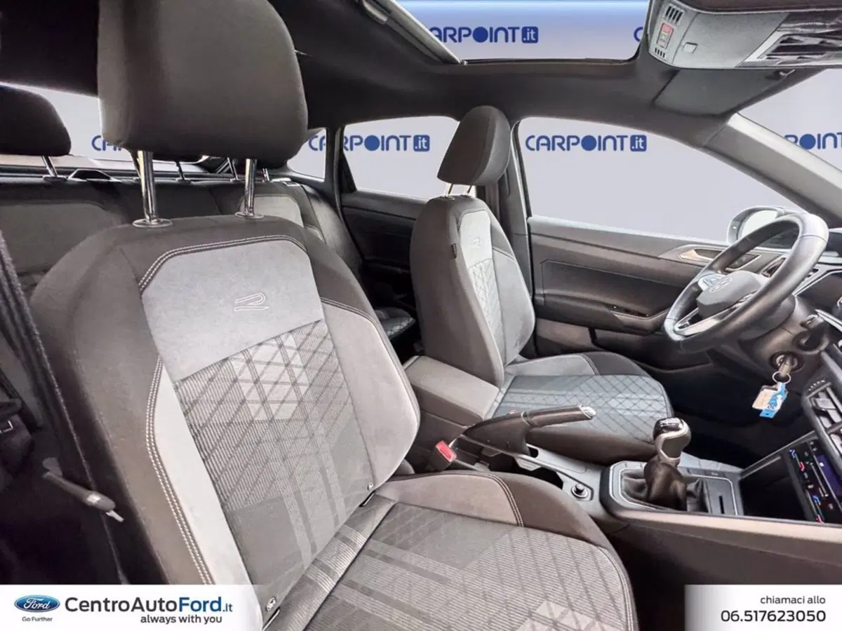 Volkswagen Taigo usata a Roma (7)
