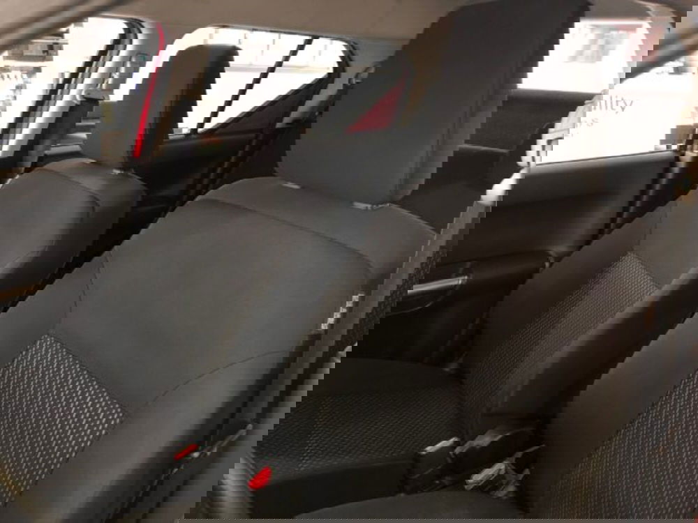 Suzuki Ignis usata a Torino (9)