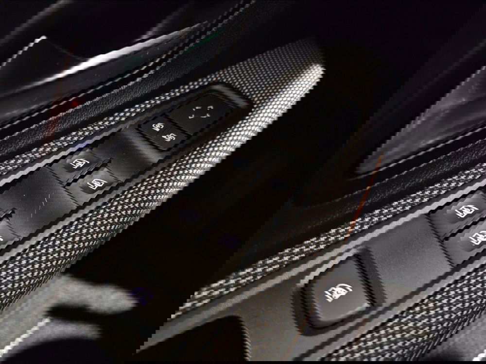 Dacia Sandero usata a Palermo (16)