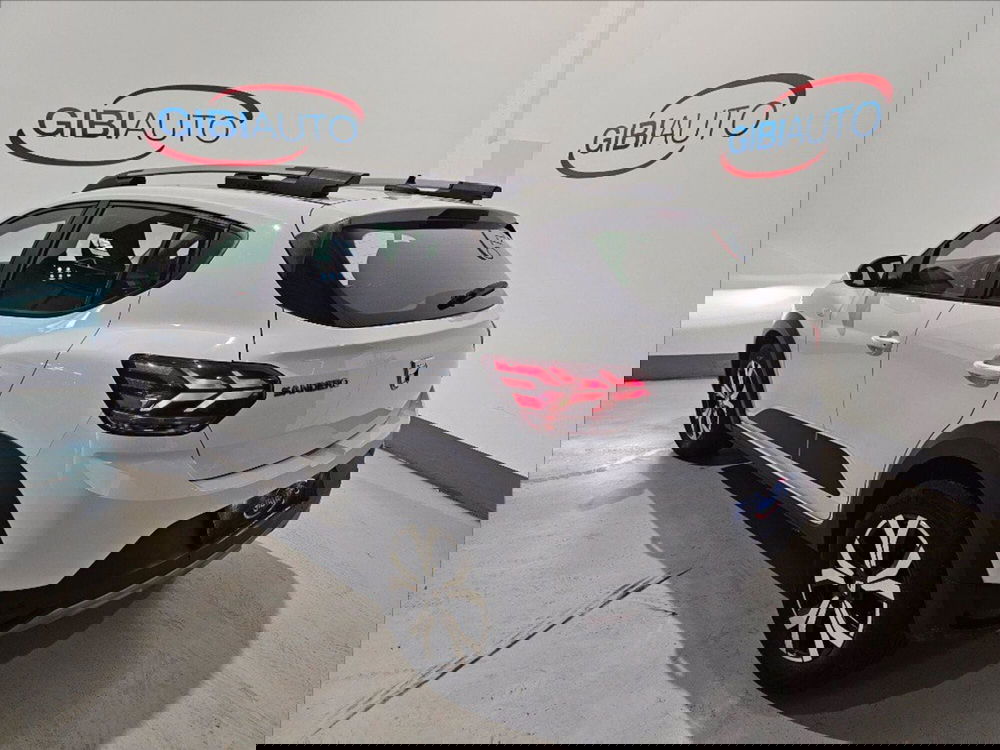 Dacia Sandero usata a Palermo (7)