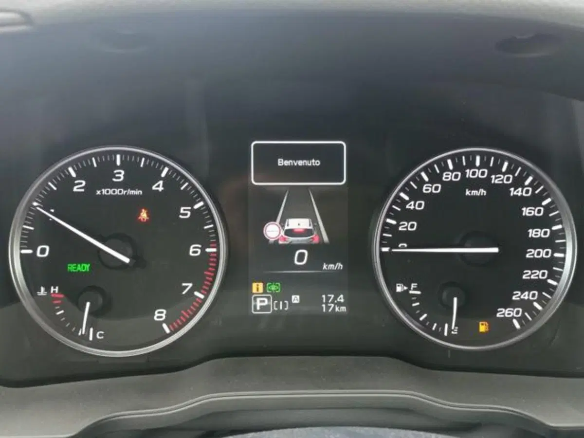 Subaru Crosstrek nuova a Milano (15)