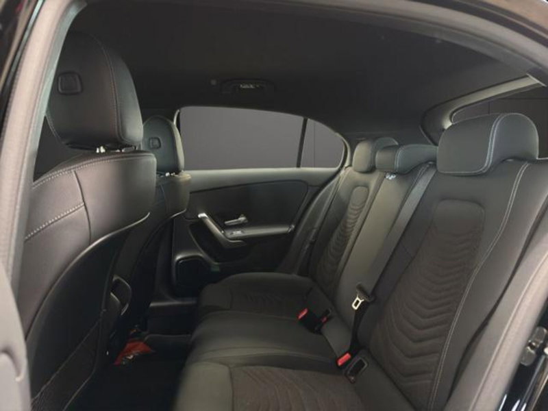 Mercedes-Benz Classe A Sedan usata a Milano (13)