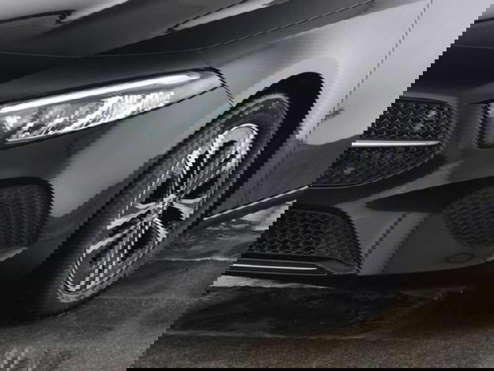 Mercedes-Benz Classe A Sedan usata a Milano (9)