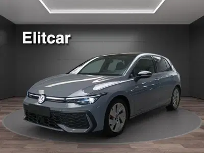 Volkswagen Golf 2.0 tsi GTI 265cv dsg del 2025 usata a Magenta