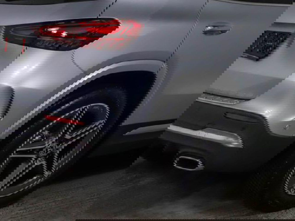 Mercedes-Benz GLA SUV usata a Milano (11)