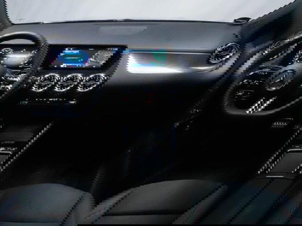 Mercedes-Benz GLA SUV usata a Milano (4)