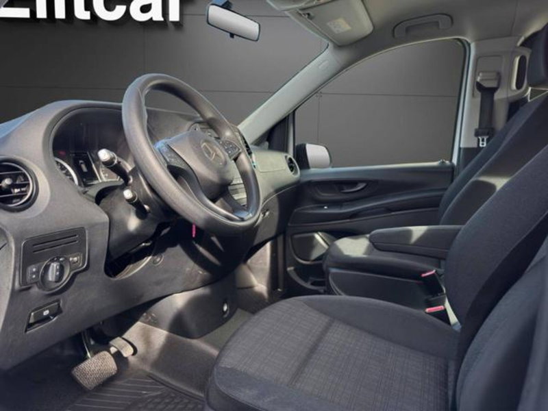 Mercedes-Benz Vito usata a Milano (8)