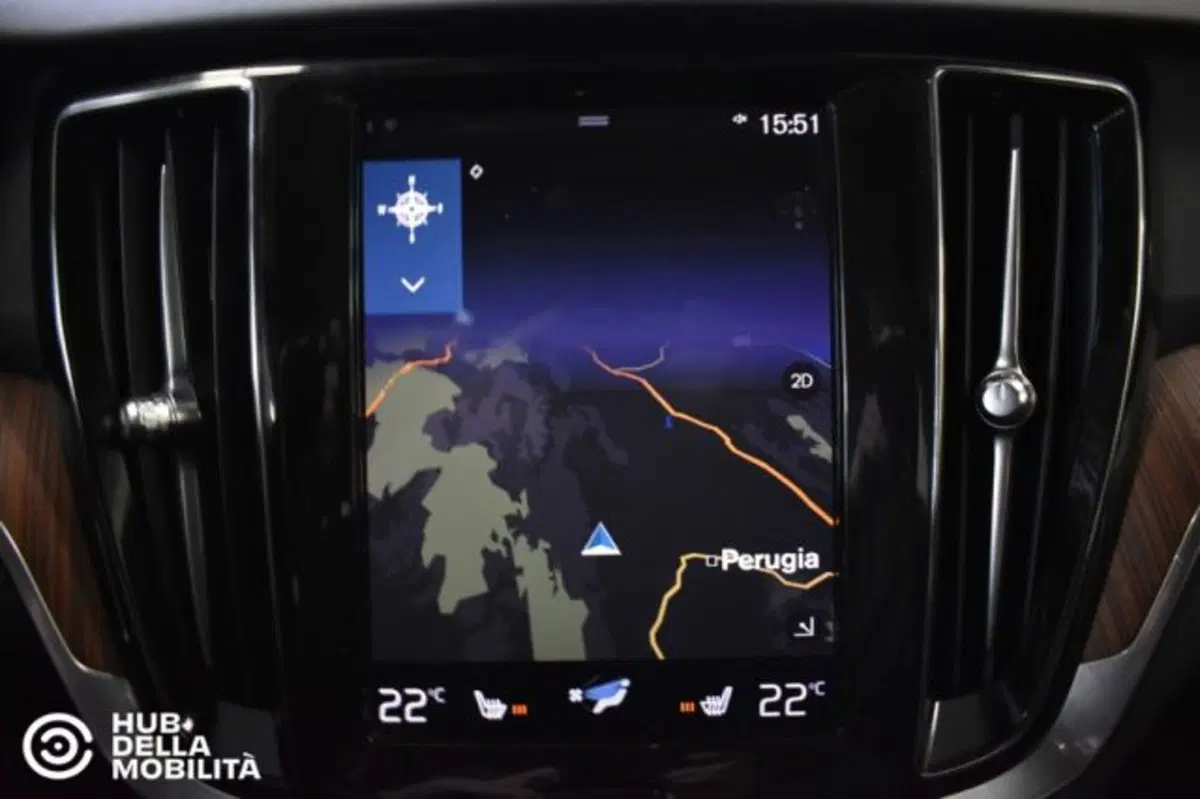 Volvo V60 Cross Country usata a Perugia (14)