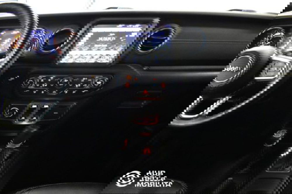 Jeep Wrangler usata a Perugia (11)