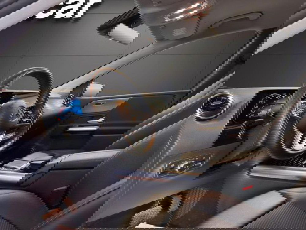 Mercedes-Benz Classe B usata a Novara (10)