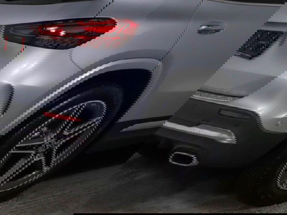 Mercedes-Benz GLA SUV usata a Novara (11)