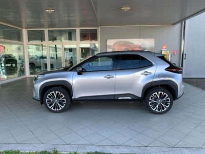 Toyota Yaris Cross 1.5 Hybrid 5p. E-CVT Lounge del 2023 usata a Muggia