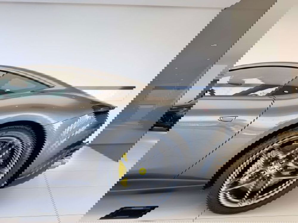 Ferrari Roma Spider usata a Torino (12)