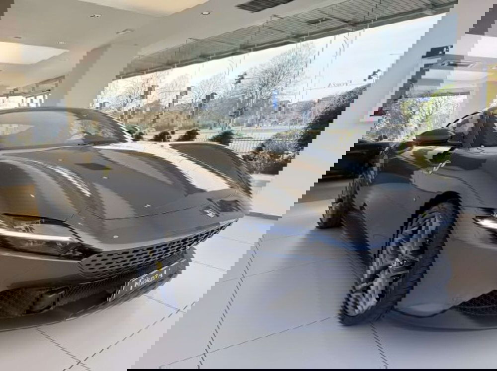 Ferrari Roma Spider usata a Torino (3)
