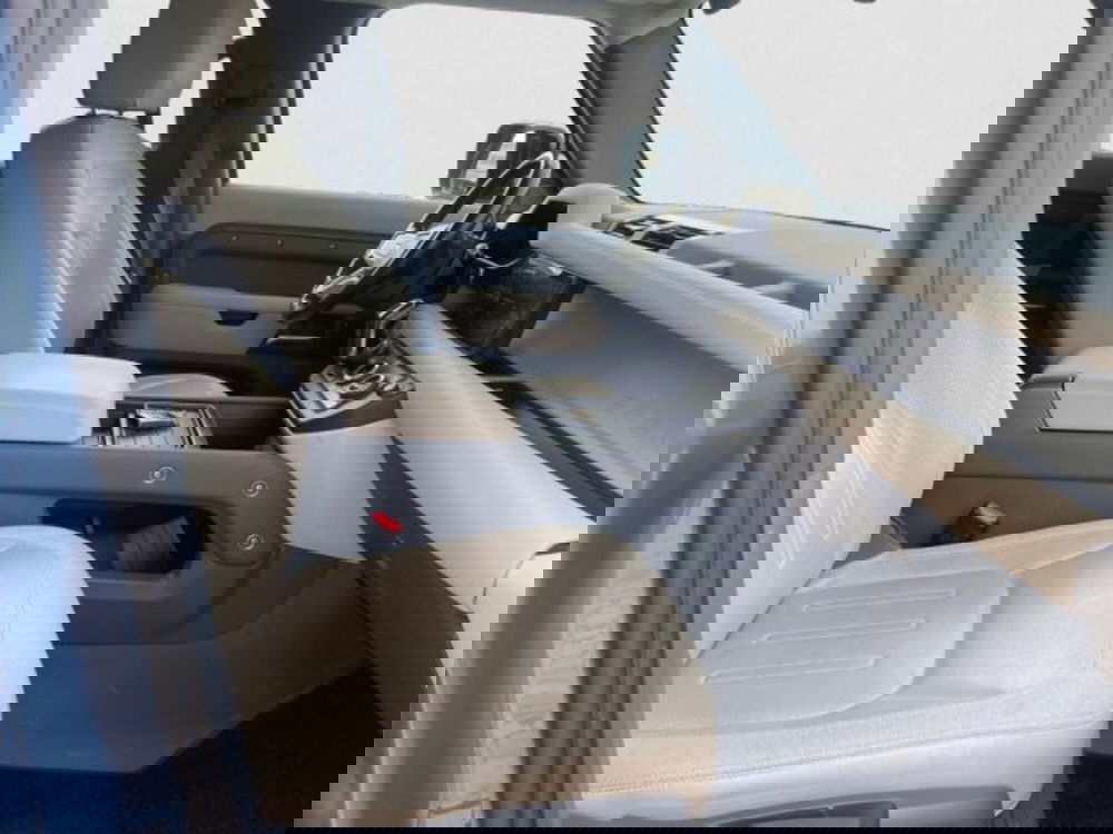 Land Rover Defender usata a Livorno (4)