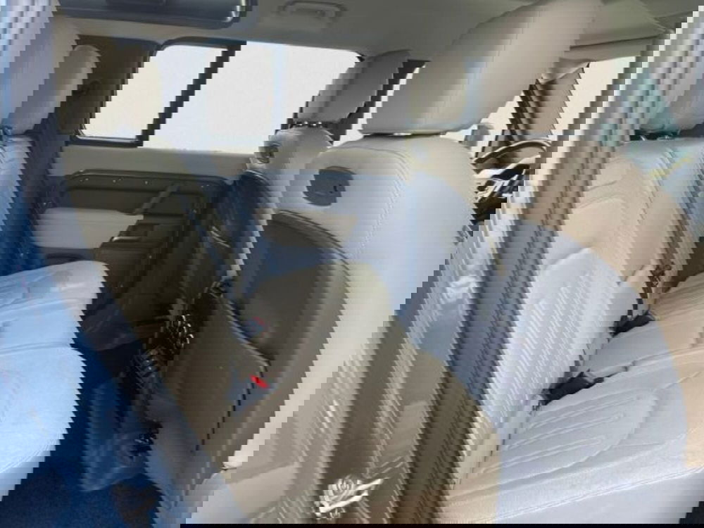 Land Rover Defender usata a Livorno (6)