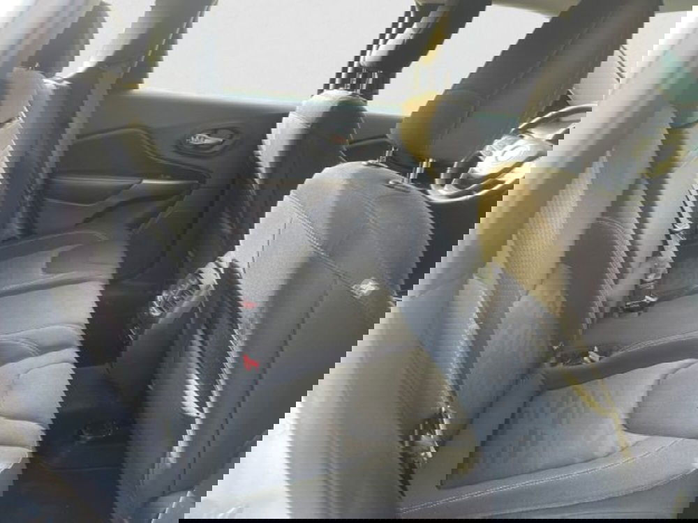 Jeep Cherokee usata a Livorno (14)