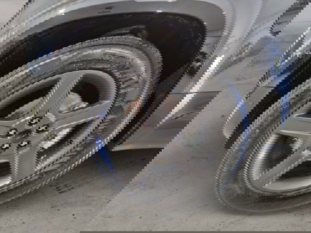 Land Rover Defender usata a Livorno (12)