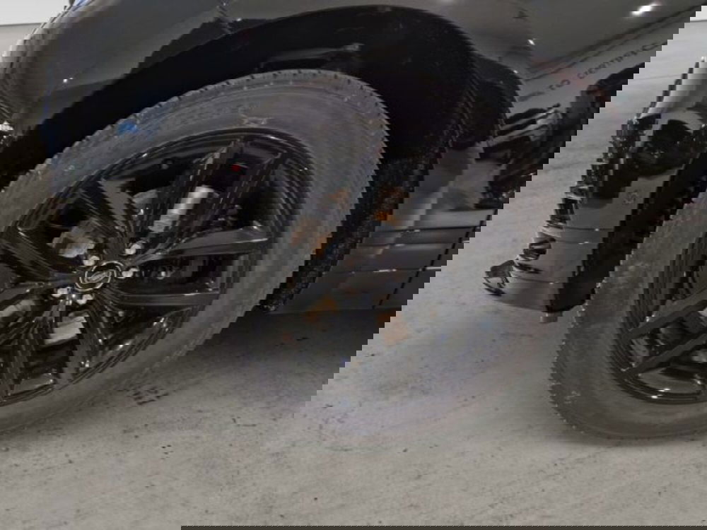 Land Rover Range Rover Velar usata a Livorno (12)