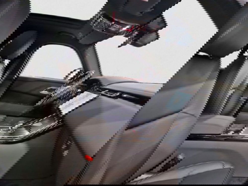 Land Rover Range Rover Velar usata a Livorno (5)