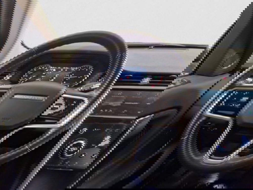 Land Rover Discovery Sport usata a Livorno (17)