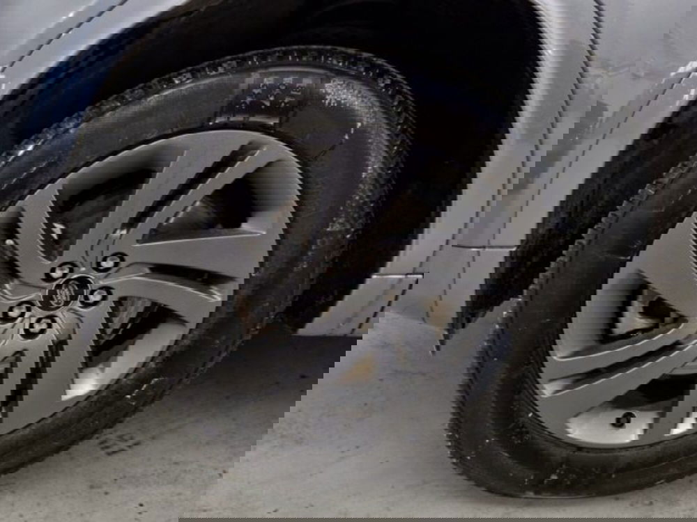 Land Rover Discovery Sport usata a Livorno (12)