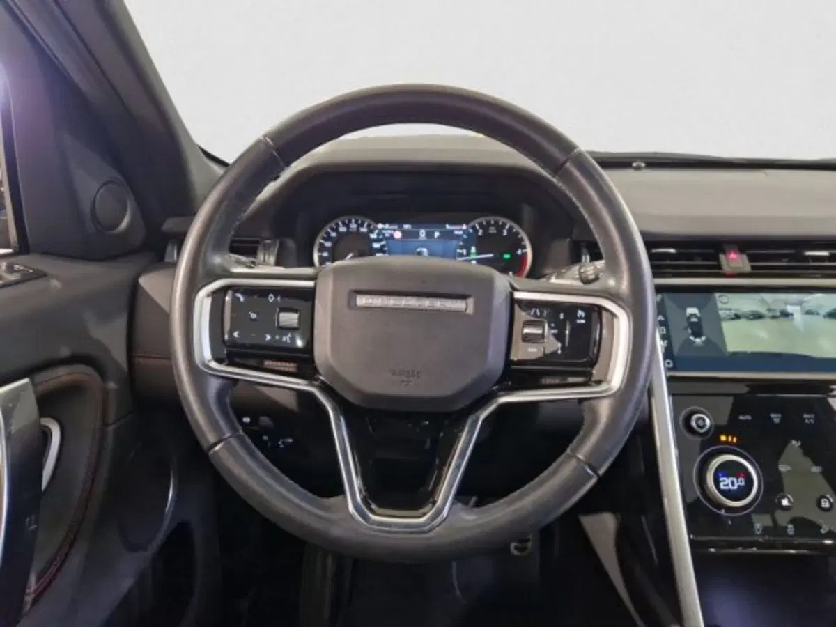 Land Rover Discovery Sport usata a Livorno (17)