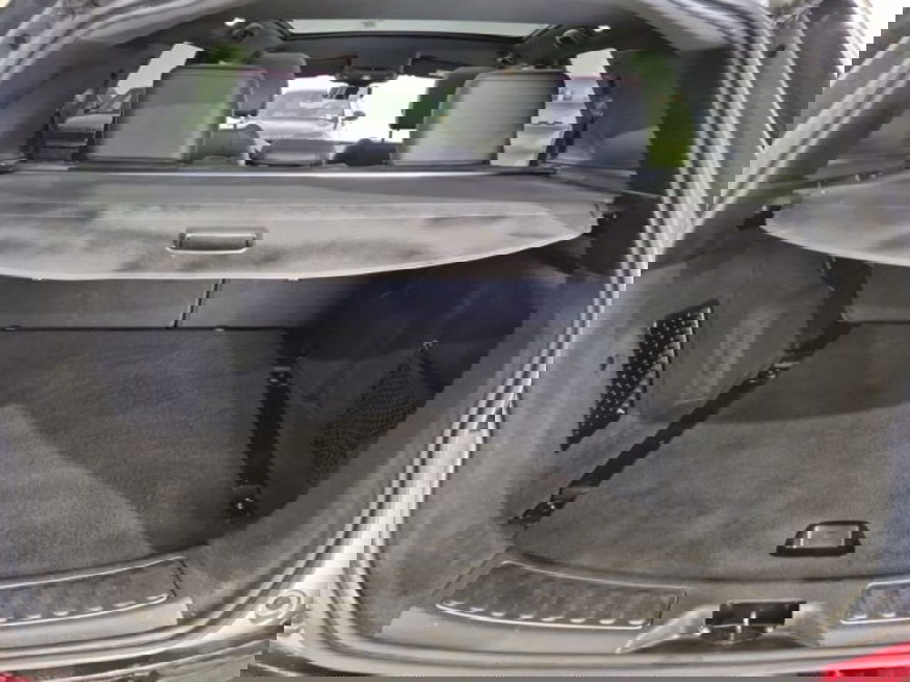 Land Rover Discovery Sport usata a Livorno (19)