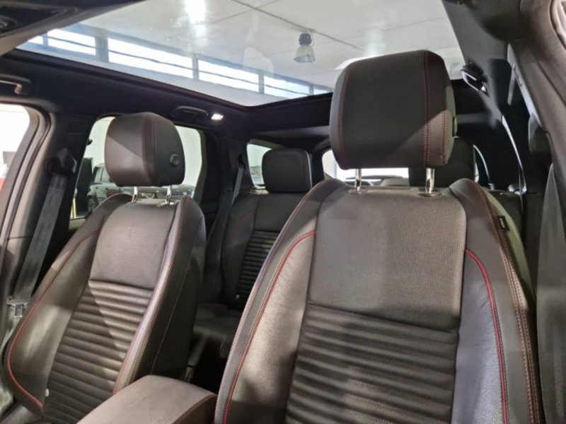 Land Rover Discovery Sport usata a Livorno (7)