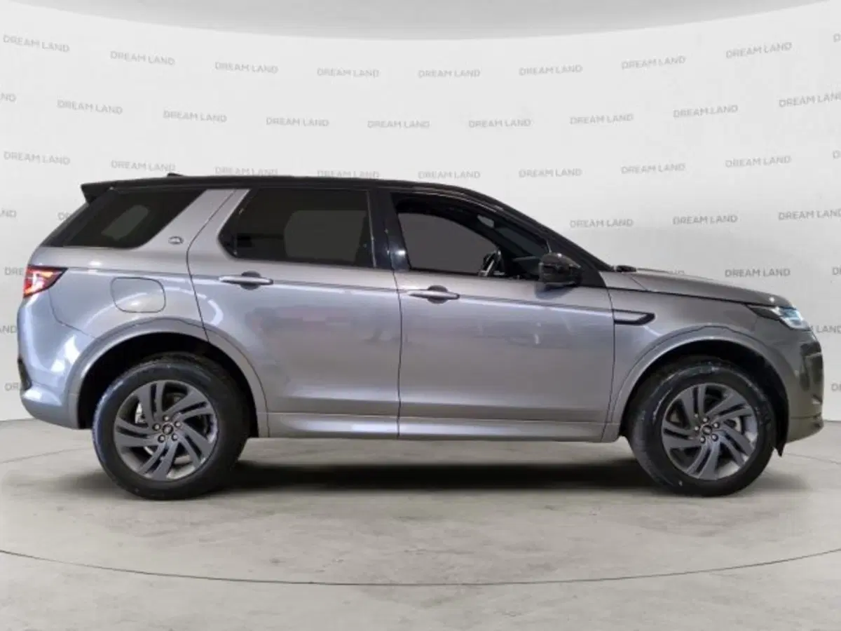 Land Rover Discovery Sport usata a Livorno (8)