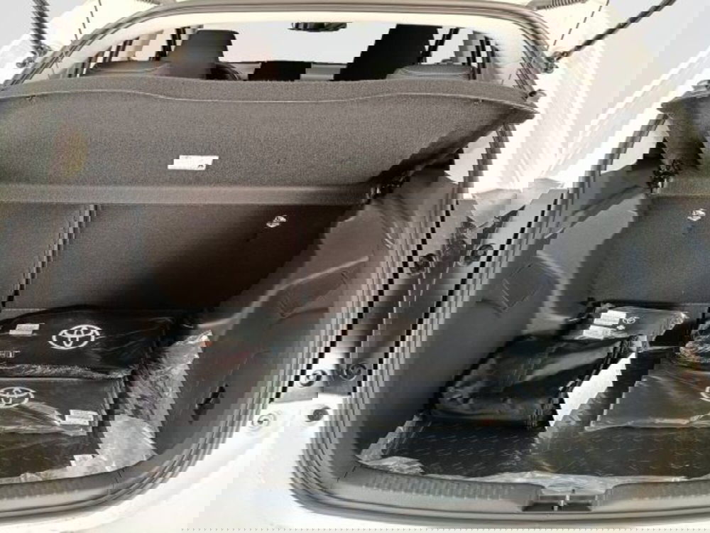 Toyota Yaris nuova a Teramo (17)