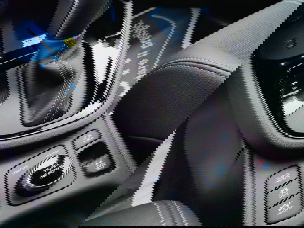 Toyota Yaris Cross usata a Teramo (17)