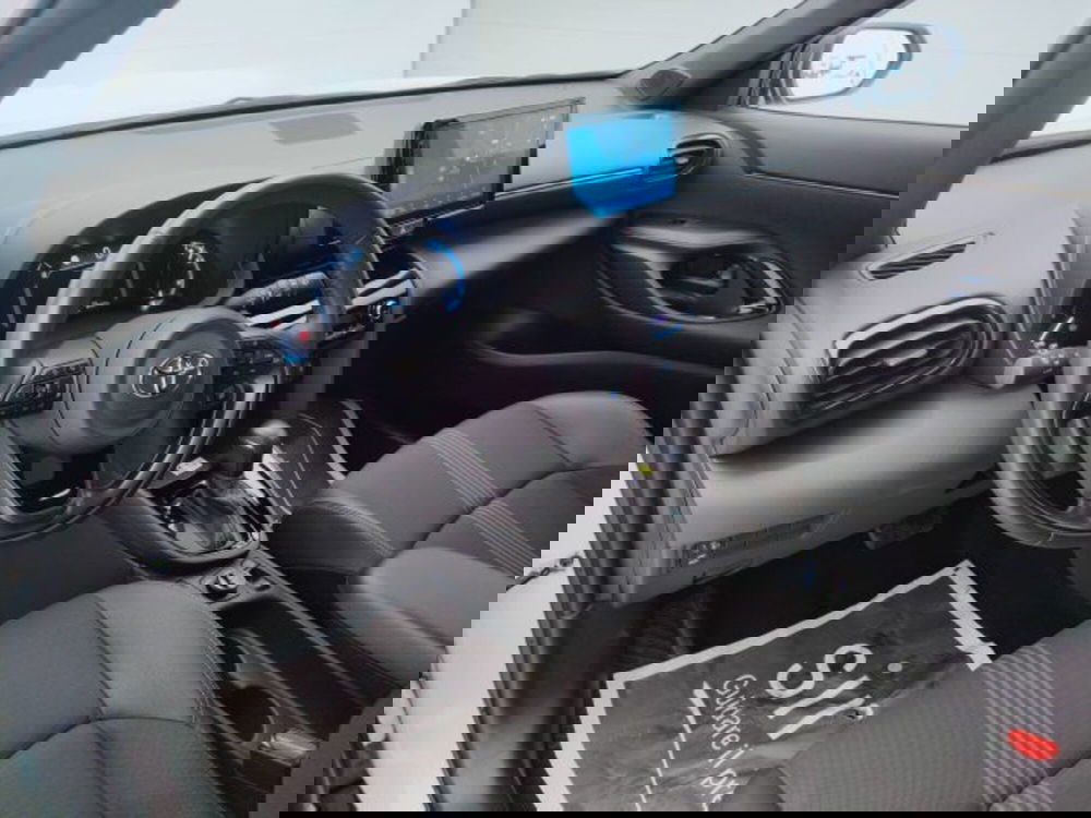 Toyota Yaris Cross usata a Teramo (18)