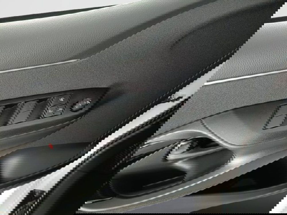 Toyota Yaris nuova a Teramo (15)