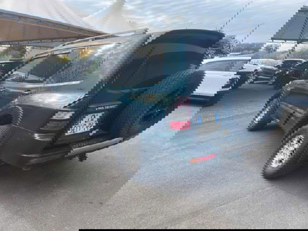 Mitsubishi Pajero usata a Lucca (4)