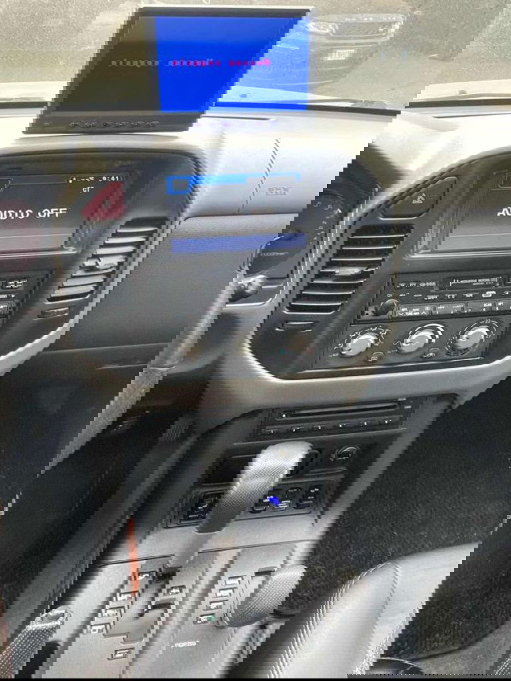 Mitsubishi Pajero usata a Lucca (9)