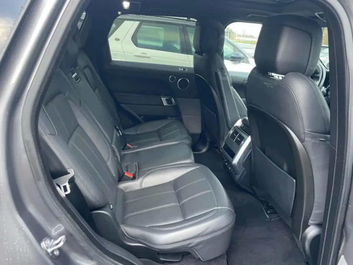 Land Rover Range Rover Sport usata a Lucca (5)