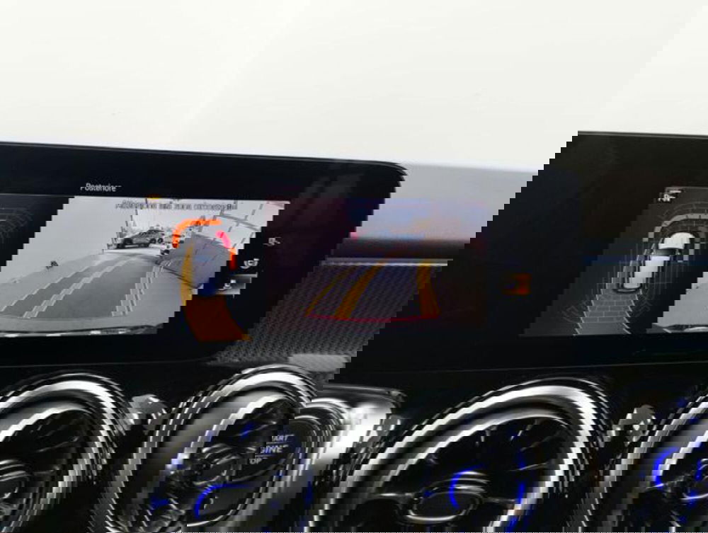 Mercedes-Benz GLB usata a Como (17)