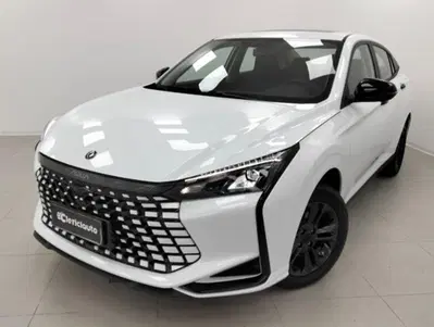 Dongfeng Shine  1.5 E2 dct nuova a Lurate Caccivio