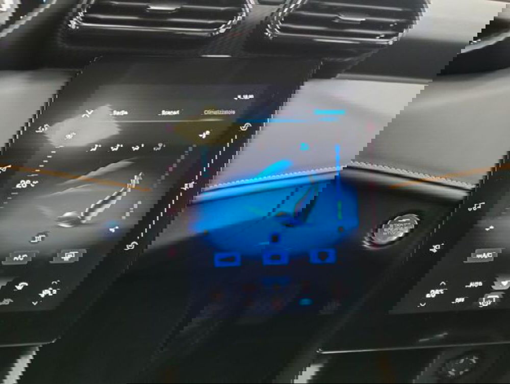 Dongfeng Shine  nuova a Como (15)