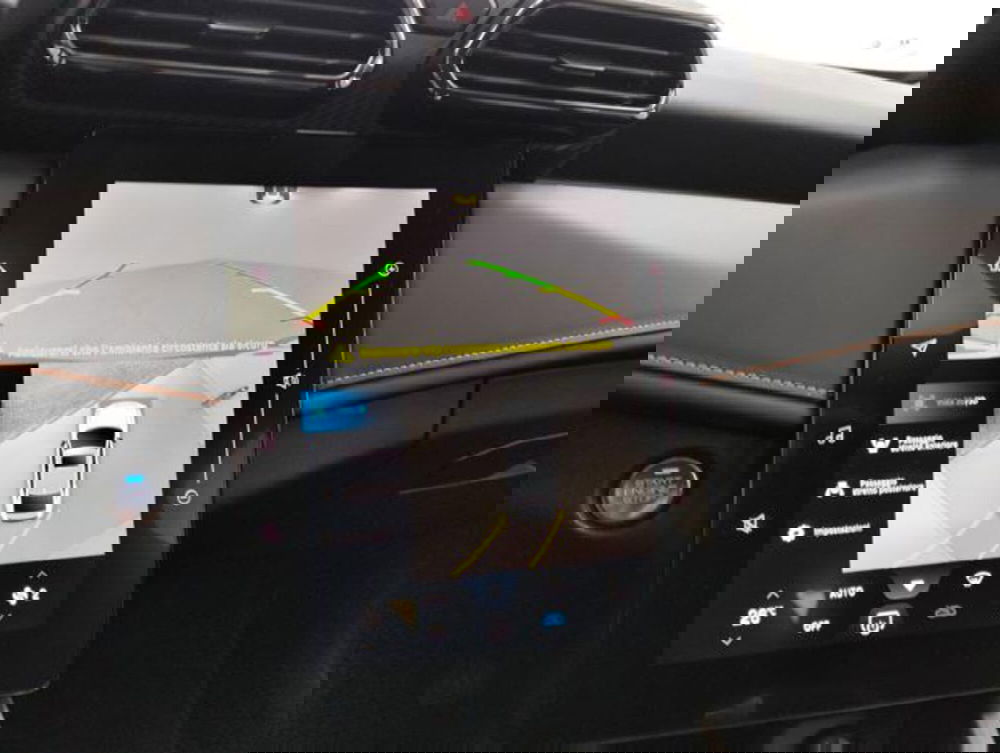 Dongfeng Shine  nuova a Como (16)