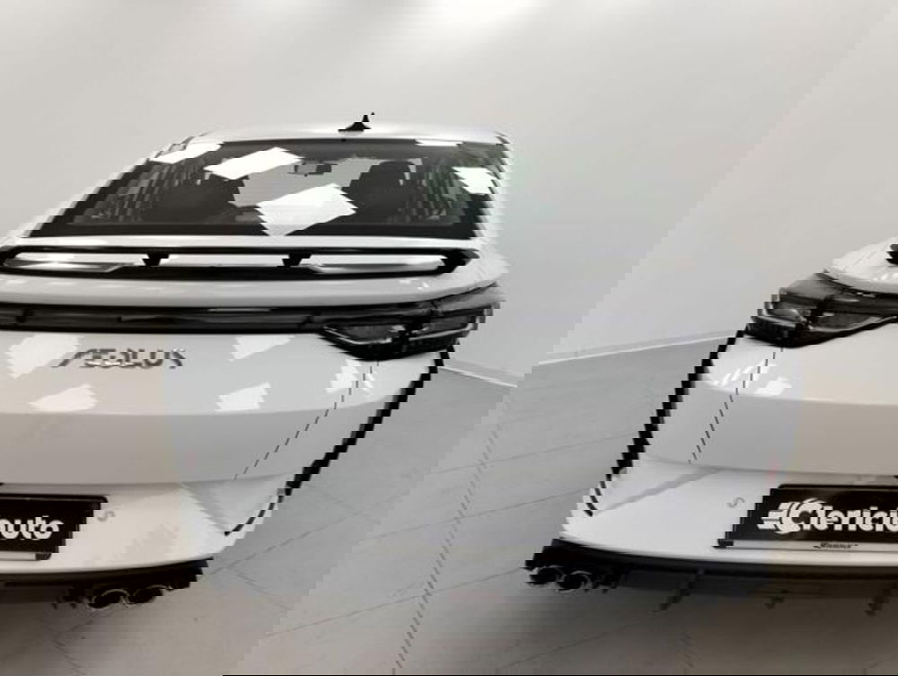 Dongfeng Shine  nuova a Como (7)