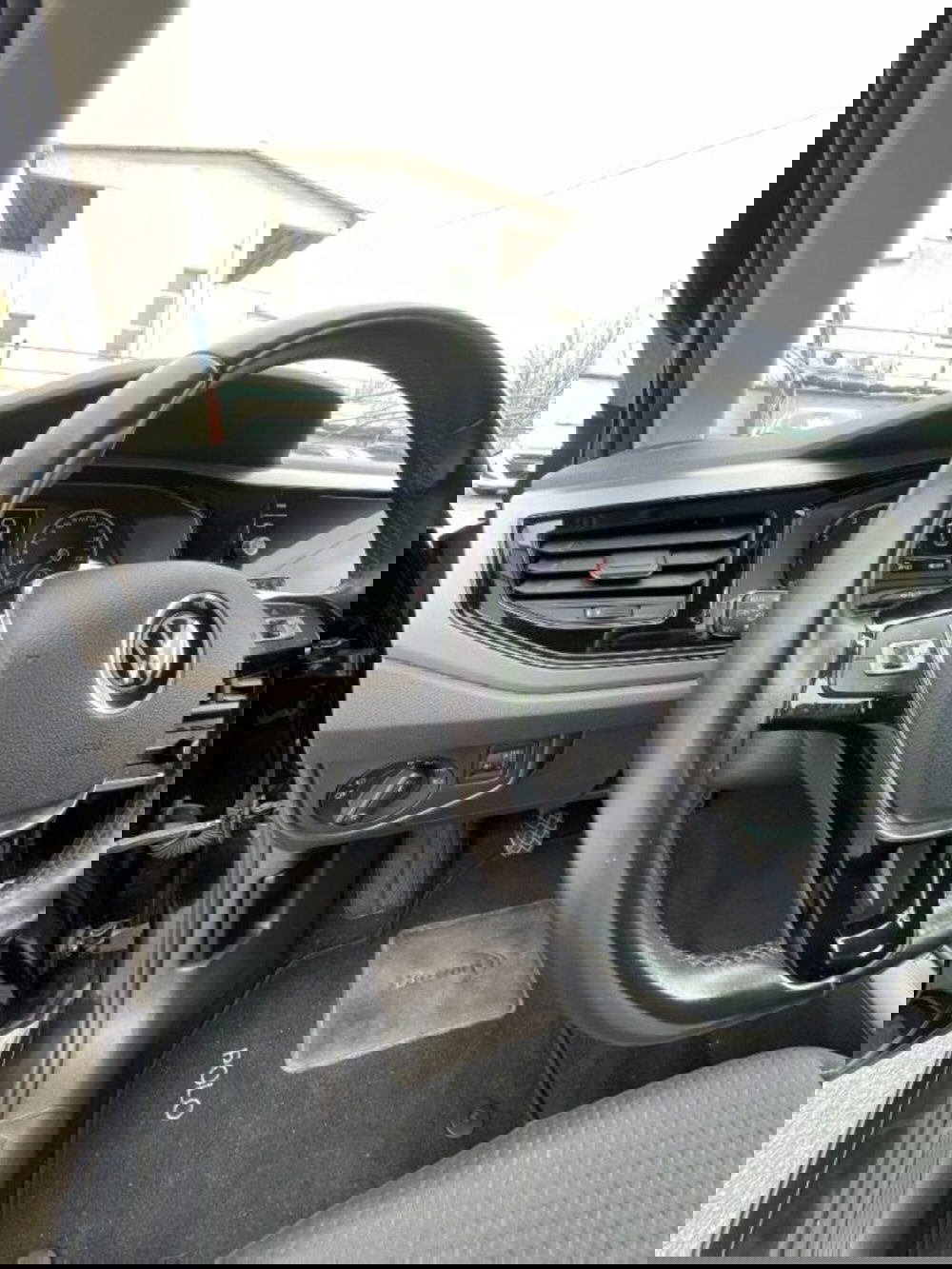 Volkswagen Polo usata a Novara (10)