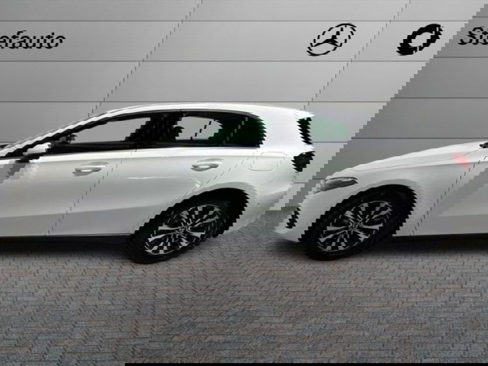 Mercedes-Benz Classe A Sedan nuova a Bologna (3)