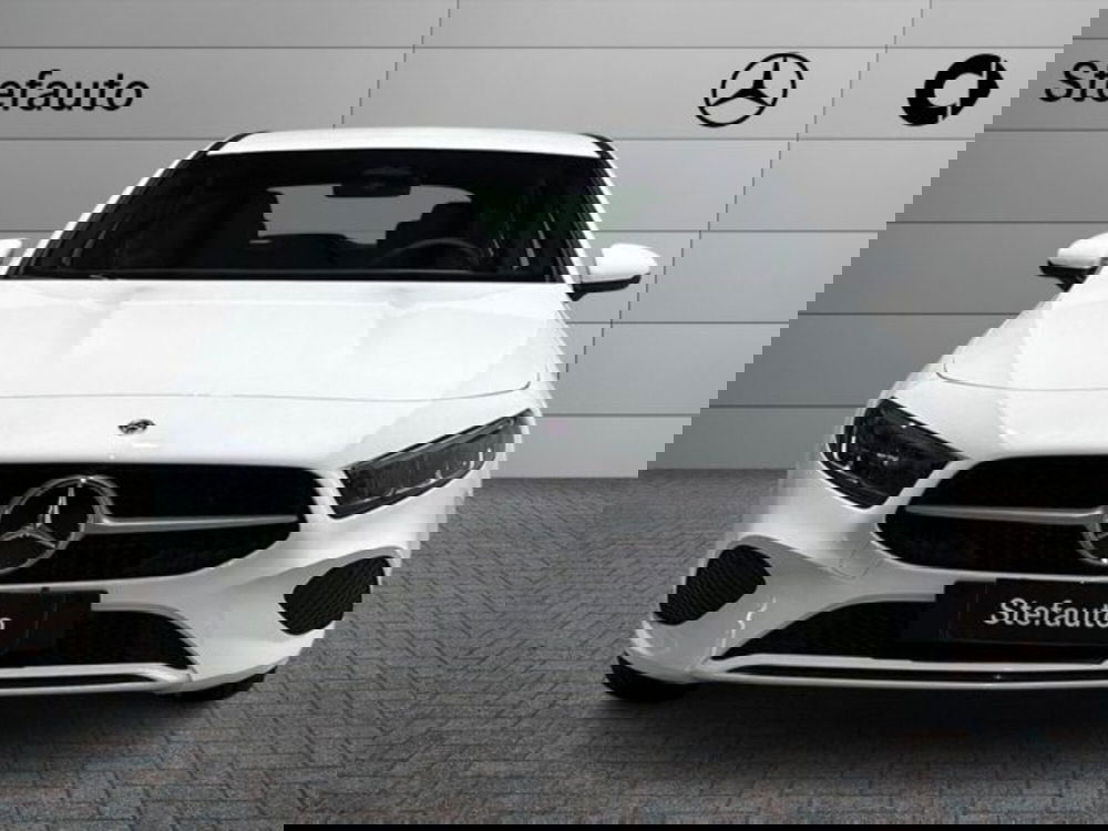 Mercedes-Benz Classe A Sedan nuova a Bologna (4)