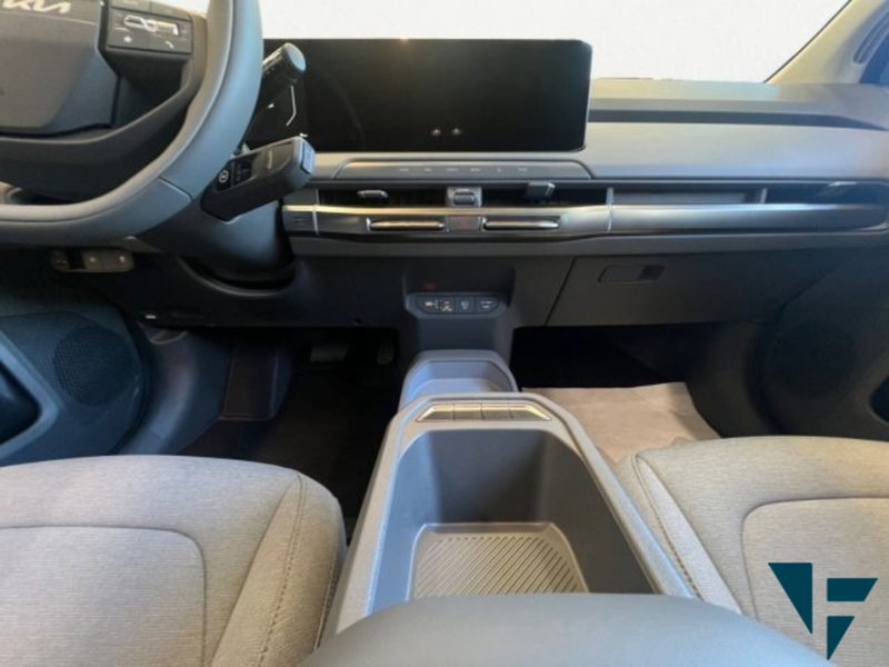 Kia EV3 nuova a Udine (9)