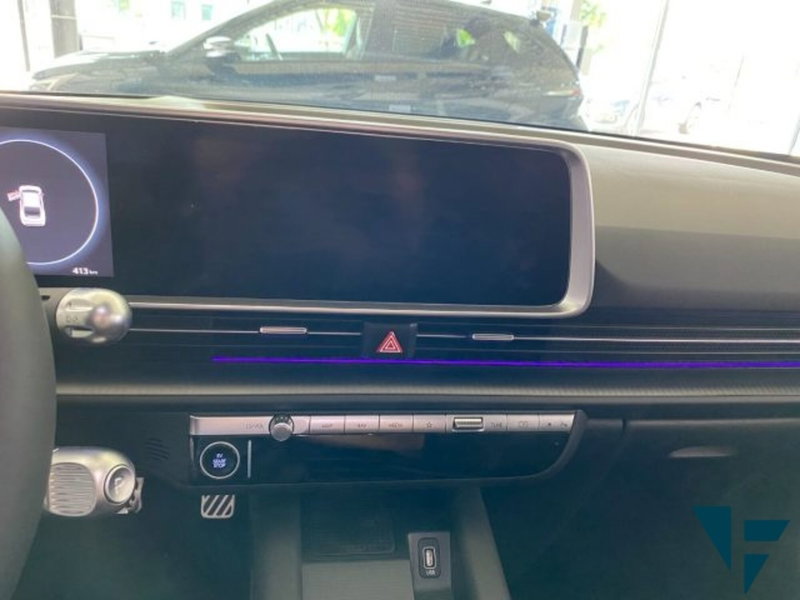 Hyundai Ioniq 5 nuova a Udine (14)